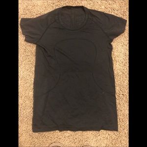 lululemon wicking tshirt